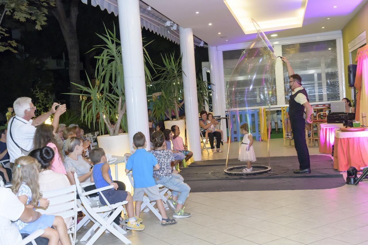 Hotel Mondial Cervia