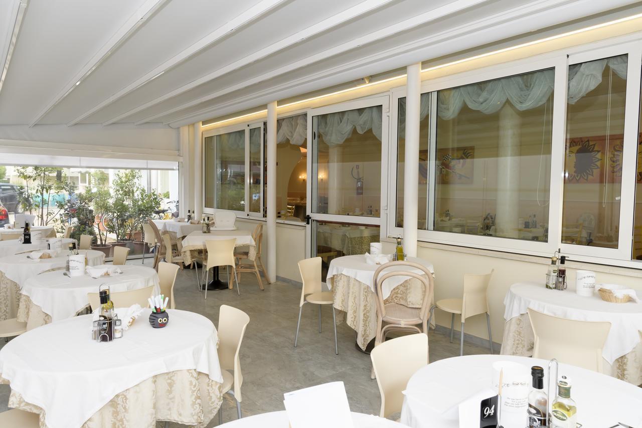 Mondial Hotel Cervia